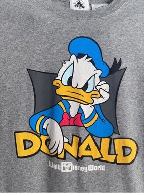 Disney Donald Duck Walt Disney World Gray Graphic T Shirt Men’s Medium 100%